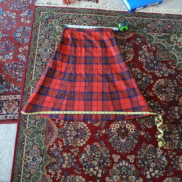 70s red plaid wool Pendleton skirt (waist: 15" flat) - Picture 9 of 10